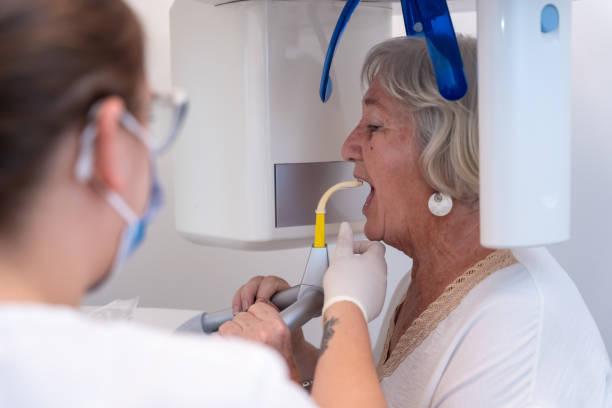 Best Emergency Treatment for Oral Infections in West Park, CA